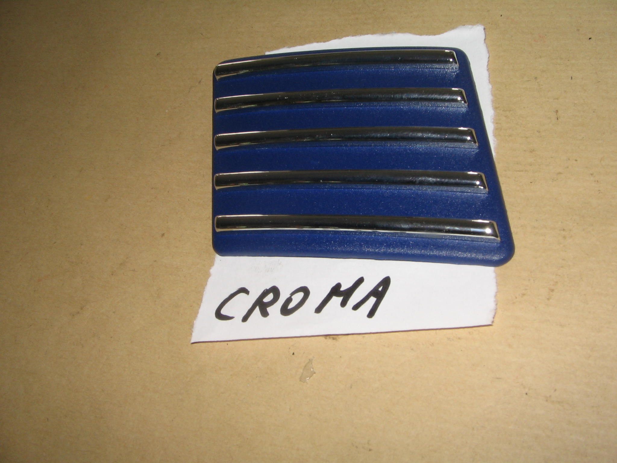 FIAT CROMA EMBLEMA NUOVA N.22030